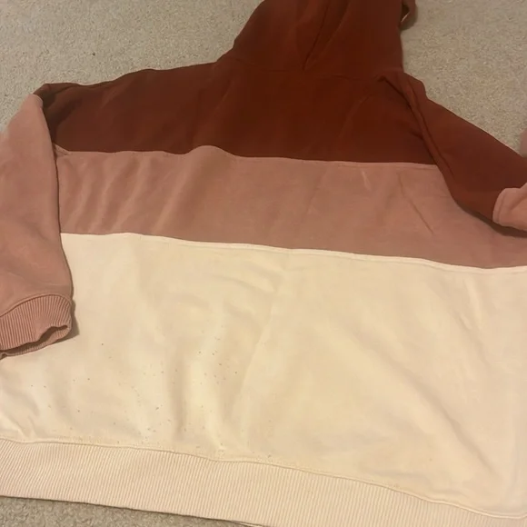 Pink Hoodie - Picture 4 of 5